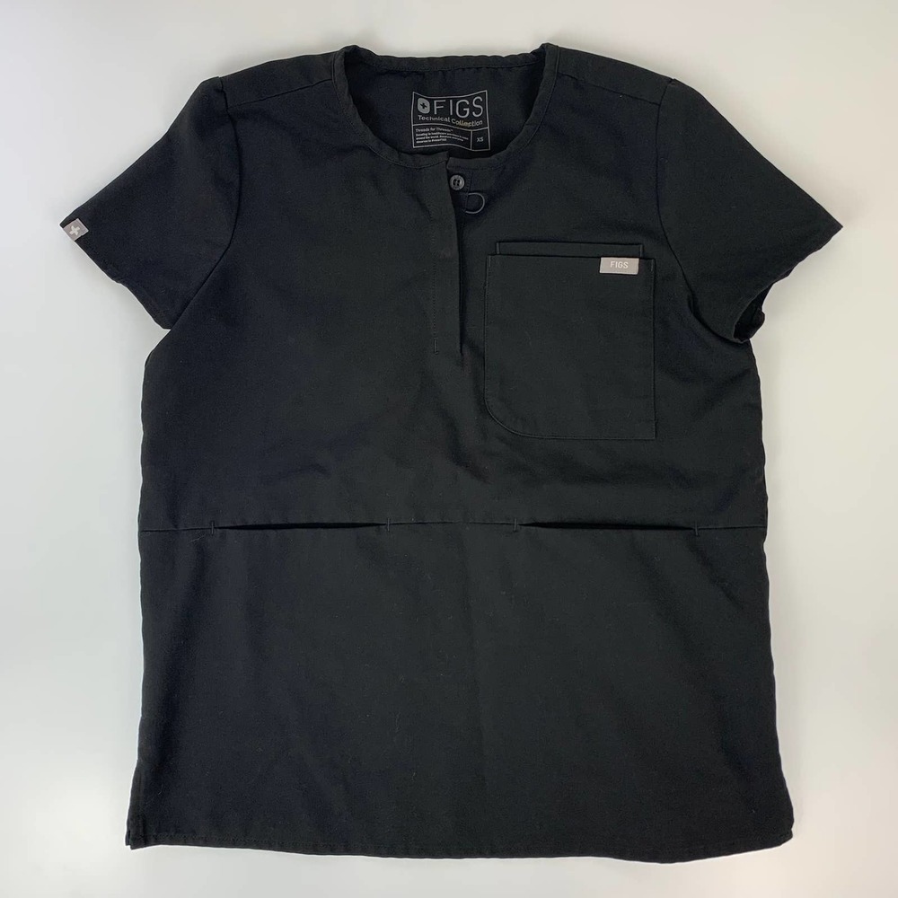 FIGS XS Scrub Top Short Sleeve Crew Neck Front Pockets Button Neck w20sw1006